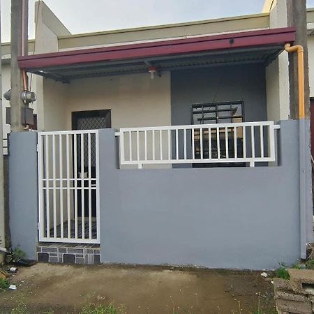 Bella 1 Bed & Breakfast Cabanatuan City Екстериор снимка